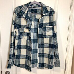 Rue21 O'Neill Women's Shacket Size M Casual Shirt Jacket Fleece Plaid